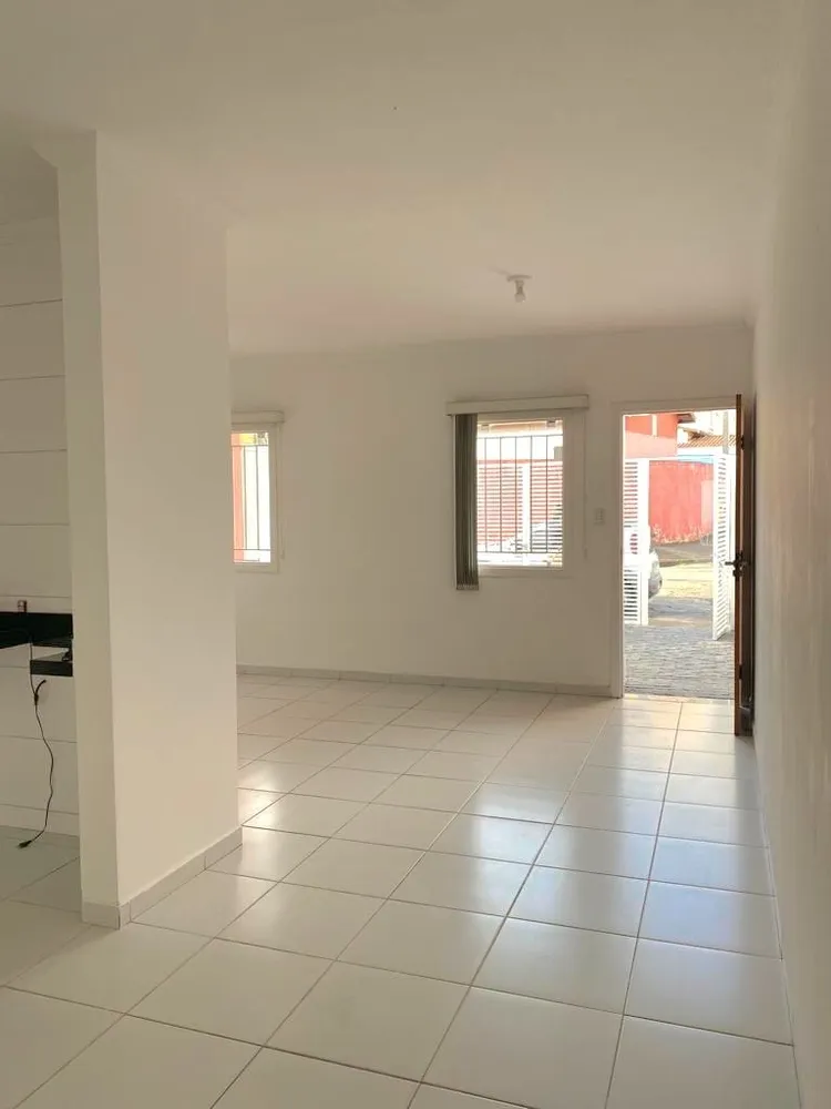 Casa, 3 quartos, 78 m² - Foto 3