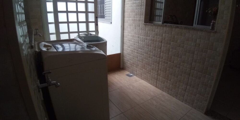 Casa à venda com 2 quartos, 175m² - Foto 5