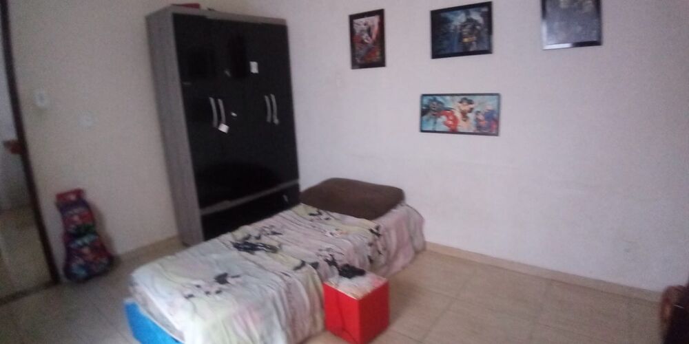 Casa à venda com 2 quartos, 175m² - Foto 4