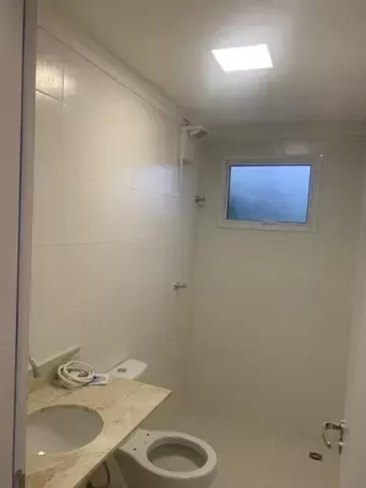 Apartamento à venda com 2 quartos, 65m² - Foto 11