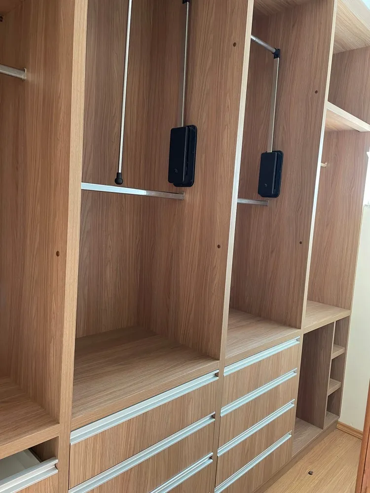 Casa, 3 quartos, 249 m² - Foto 1