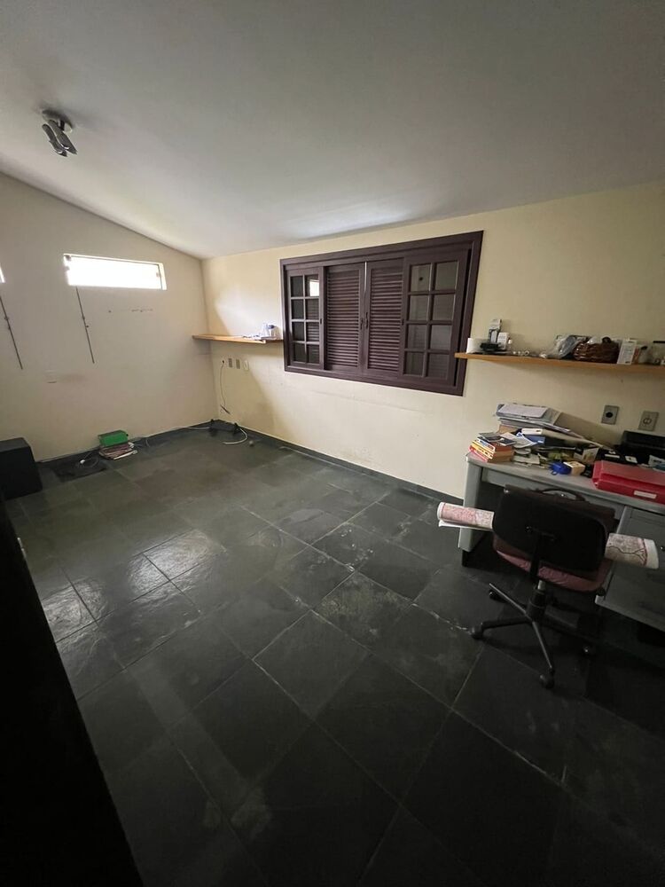 Casa, 5 quartos, 264 m² - Foto 4