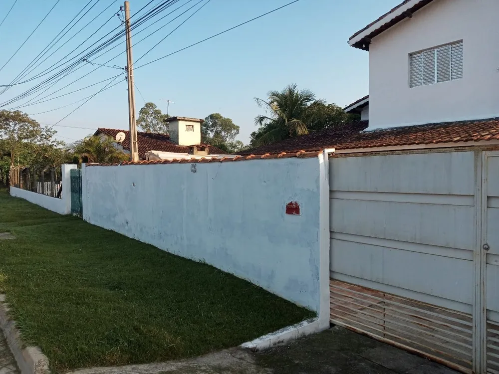 Chácara, 6 quartos, 1600 m² - Foto 1