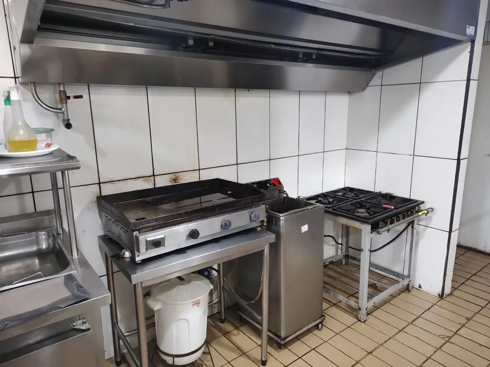 Prédio Inteiro, 50 m² - Foto 1