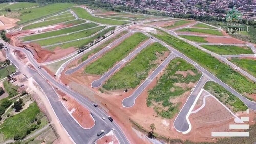Terreno à venda, 250m² - Foto 1