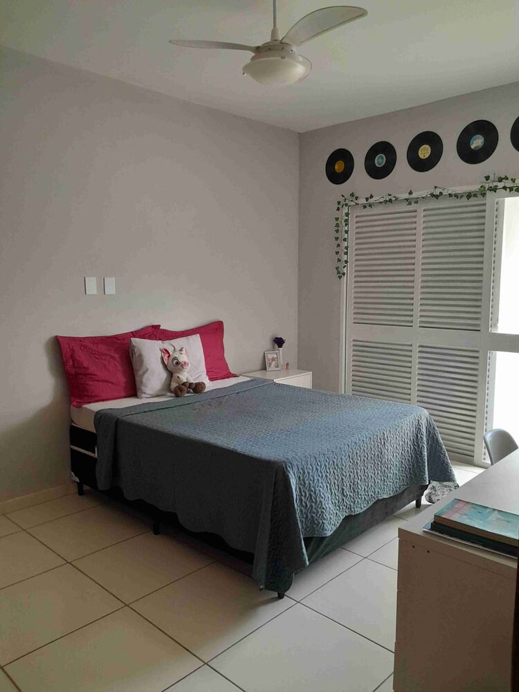 Casa, 4 quartos, 243 m² - Foto 1