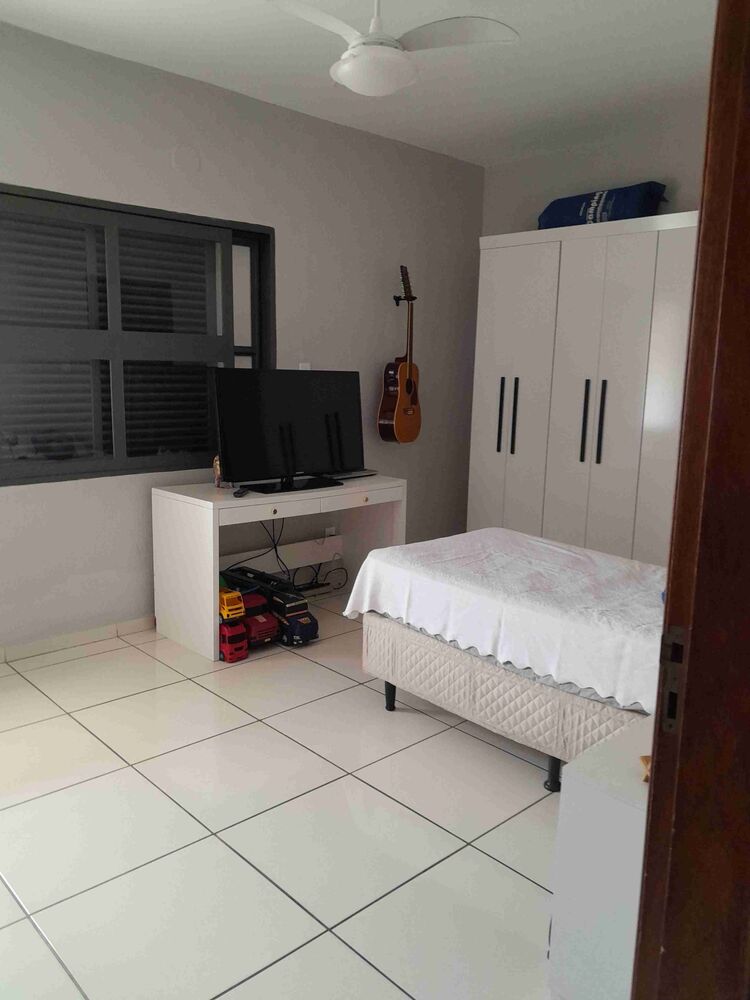 Casa, 4 quartos, 243 m² - Foto 11
