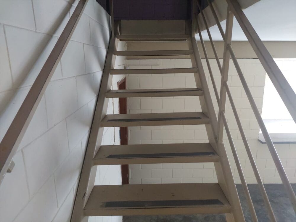 Prédio Inteiro à venda, 281m² - Foto 2