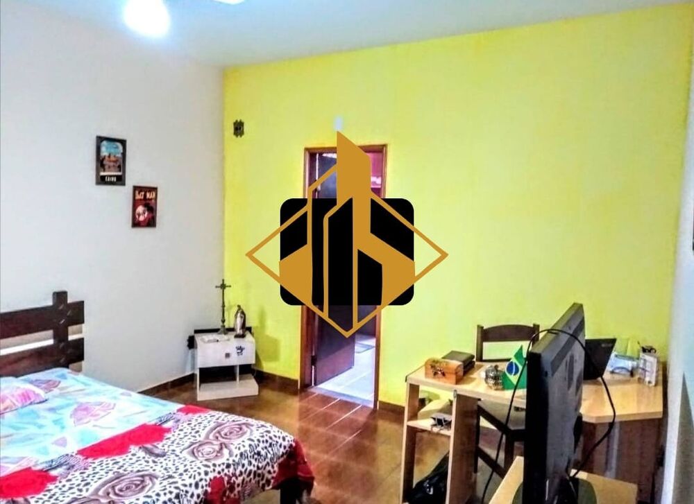 Sobrado à venda com 5 quartos, 224m² - Foto 1
