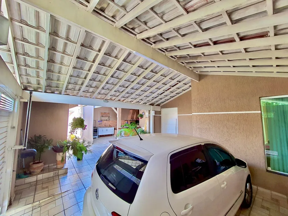 Casa, 3 quartos, 200 m² - Foto 2