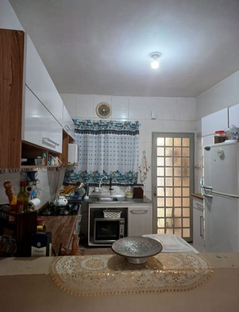 Casa à venda com 3 quartos, 94m² - Foto 6