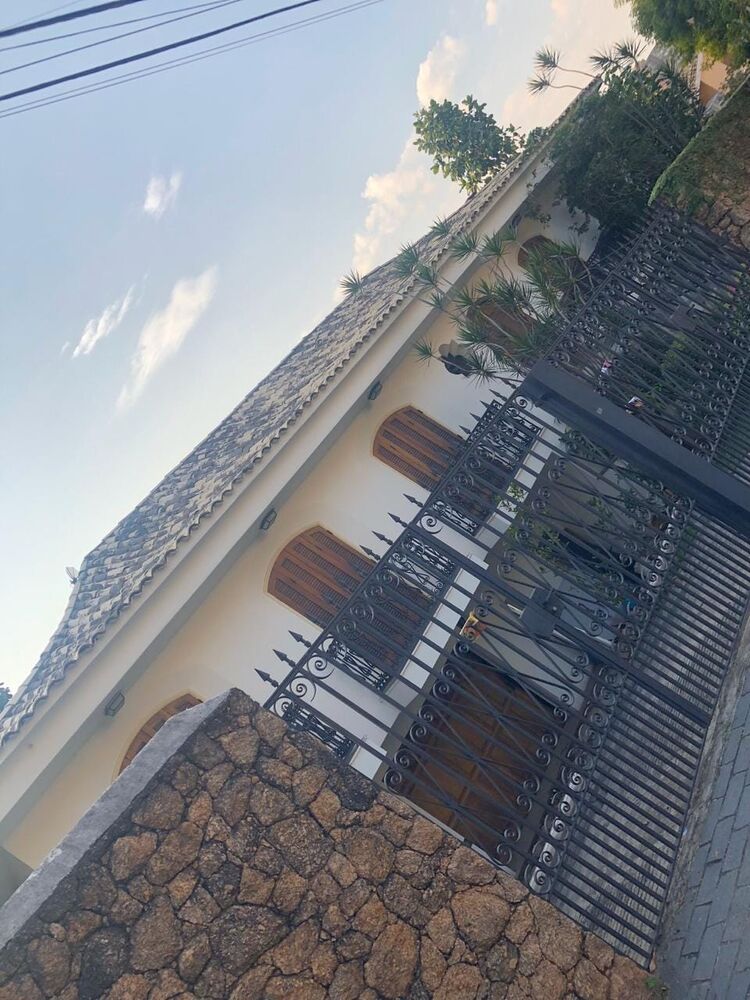 Casa à venda com 3 quartos, 380m² - Foto 24