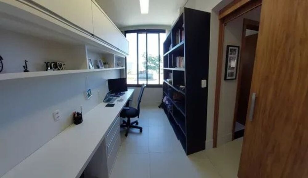 Casa de Condomínio à venda com 3 quartos, 282m² - Foto 5