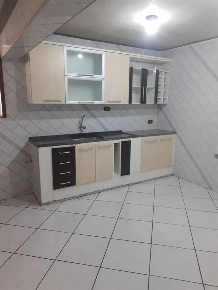 Casa, 3 quartos, 180 m² - Foto 1