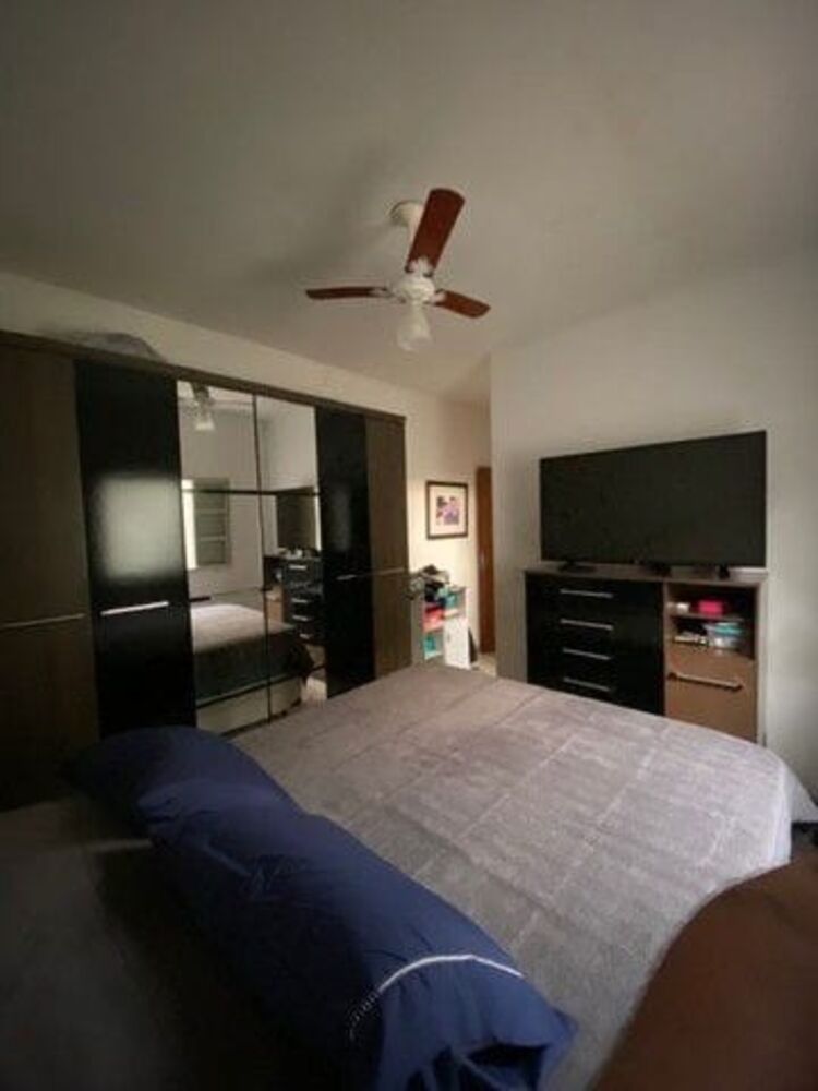Casa à venda com 2 quartos, 70m² - Foto 6