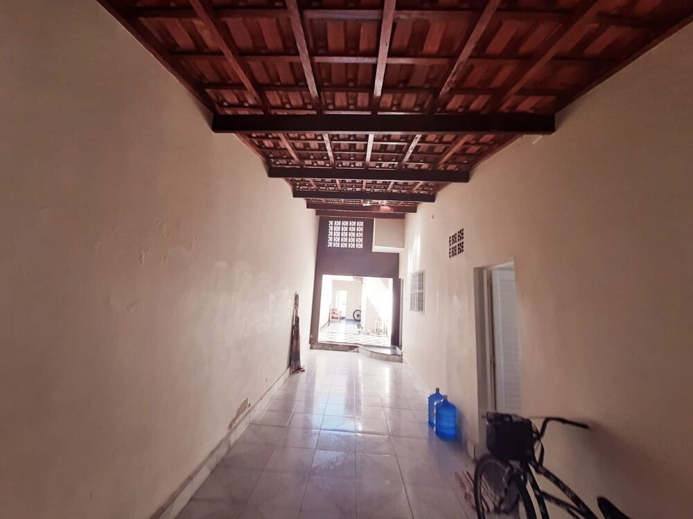 Casa à venda com 3 quartos, 350m² - Foto 7
