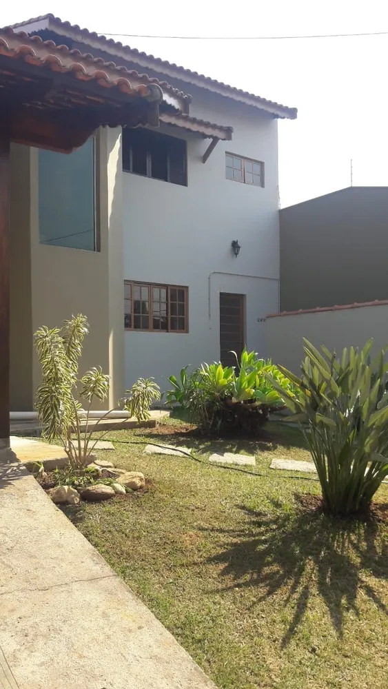 Sobrado, 3 quartos, 213 m² - Foto 2