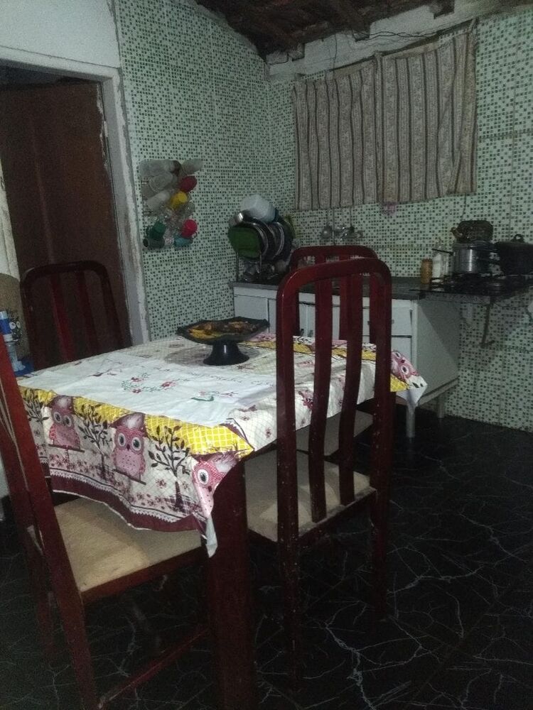 Casa à venda com 4 quartos, 93m² - Foto 4