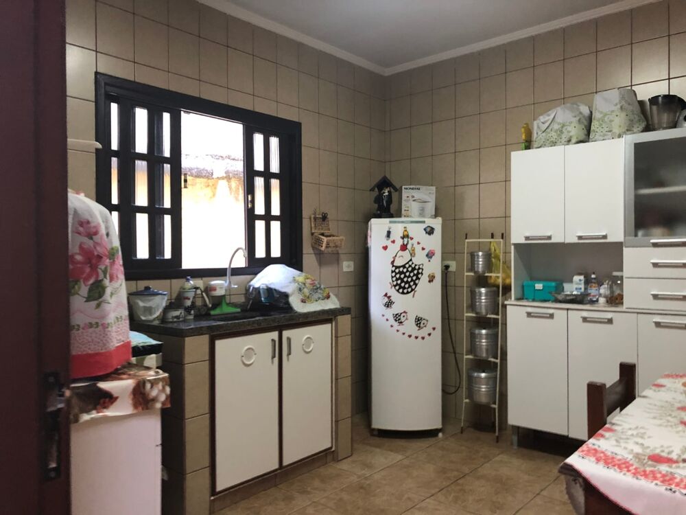 Casa à venda com 2 quartos, 106m² - Foto 6