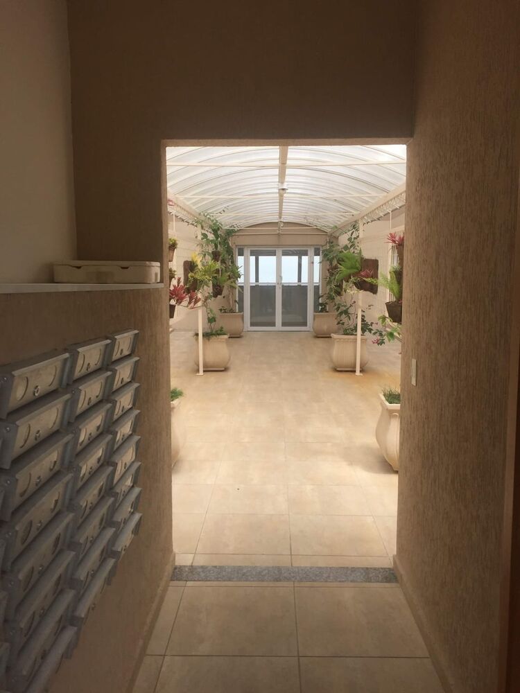 Apartamento à venda com 2 quartos, 68m² - Foto 3