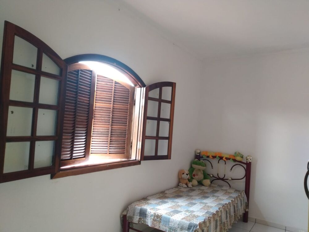Casa, 4 quartos, 103 m² - Foto 1