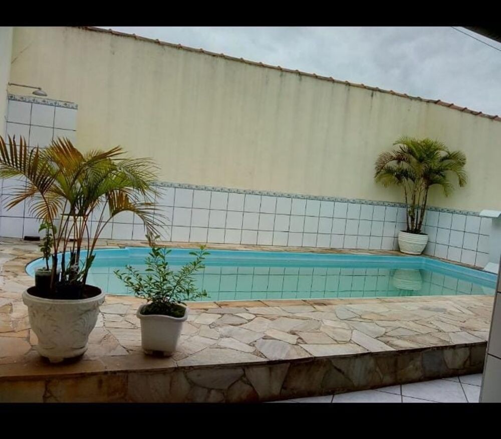 Casa, 3 quartos, 215 m² - Foto 2