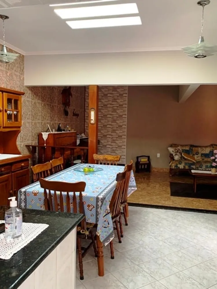 Casa, 3 quartos, 163 m² - Foto 1