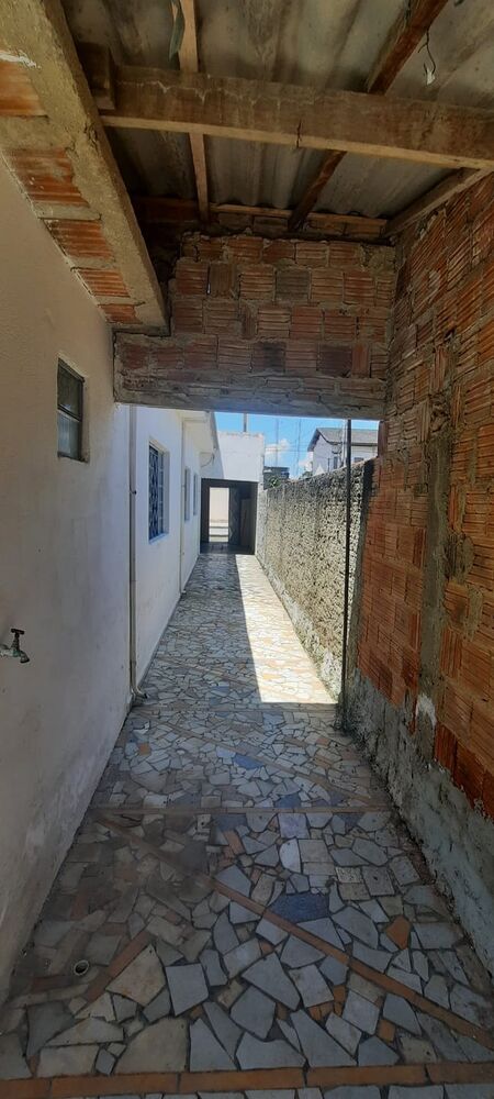 Casa à venda com 3 quartos, 200m² - Foto 8