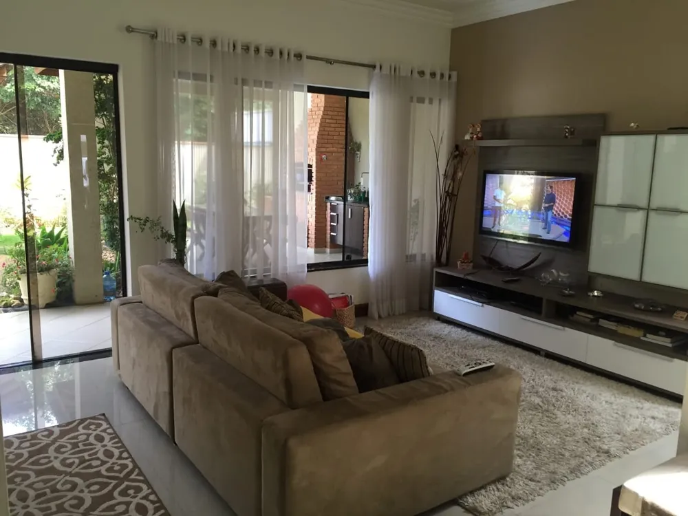 Sobrado, 3 quartos, 304 m² - Foto 2