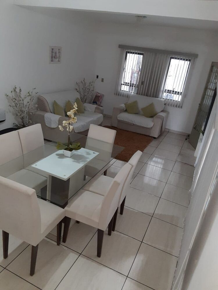Casa à venda com 4 quartos - Foto 1