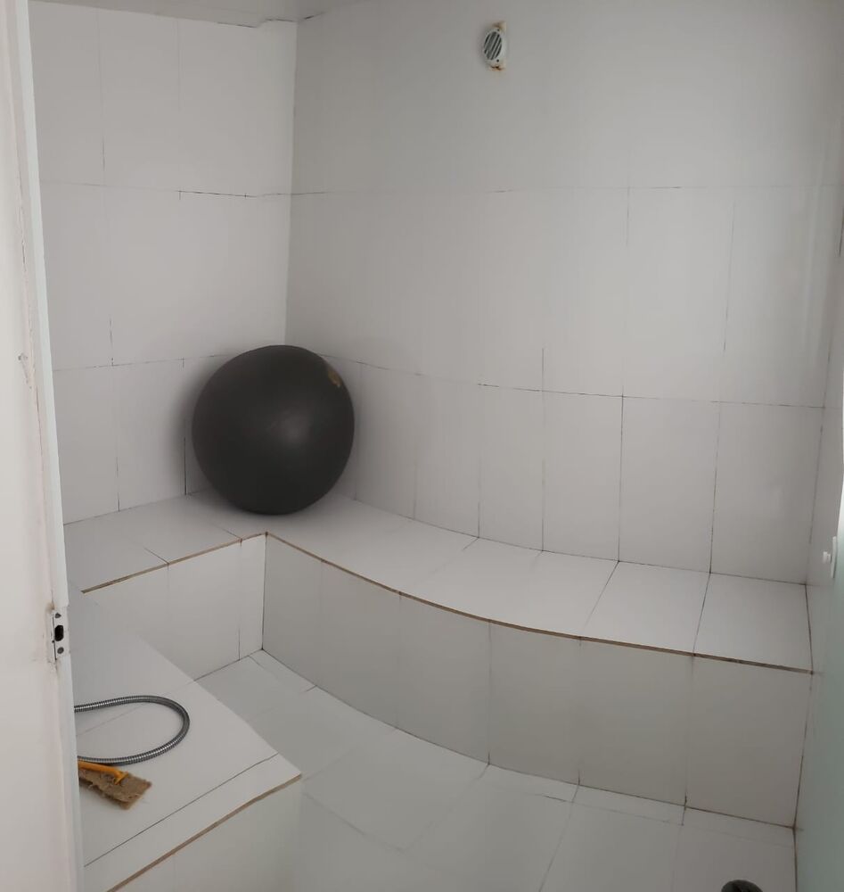Casa de Condomínio à venda com 4 quartos, 342m² - Foto 4