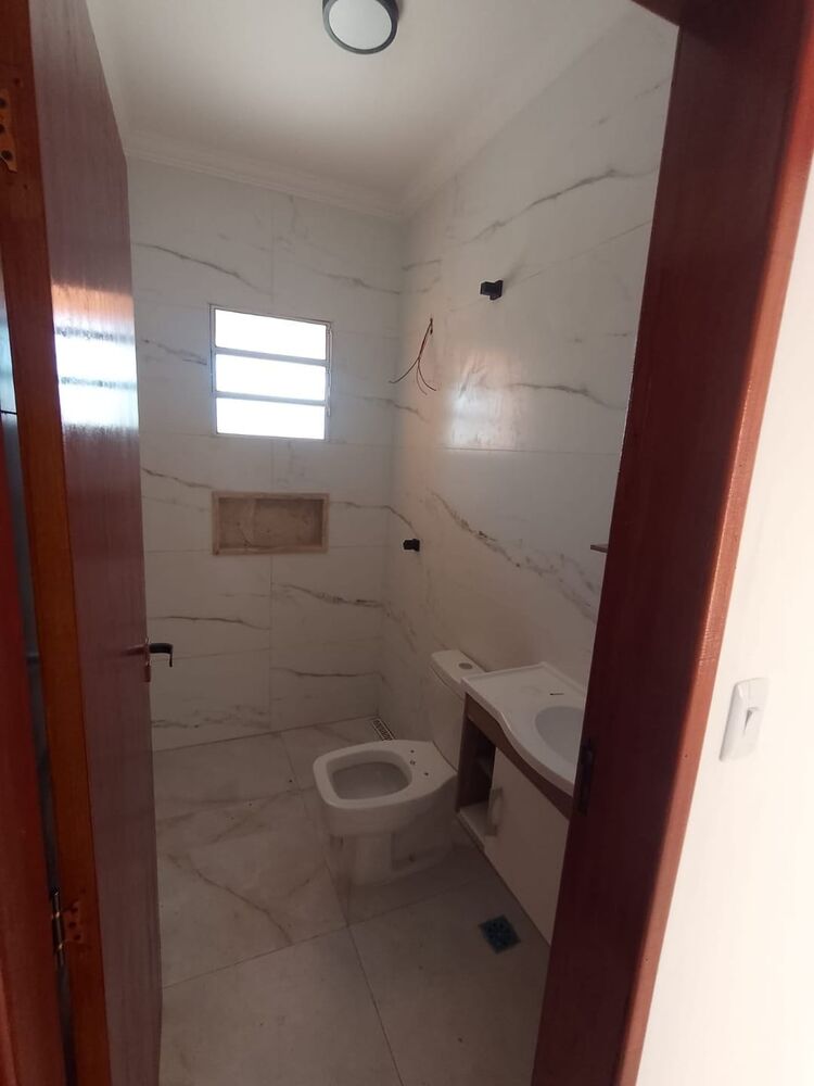 Casa à venda com 3 quartos, 82m² - Foto 9