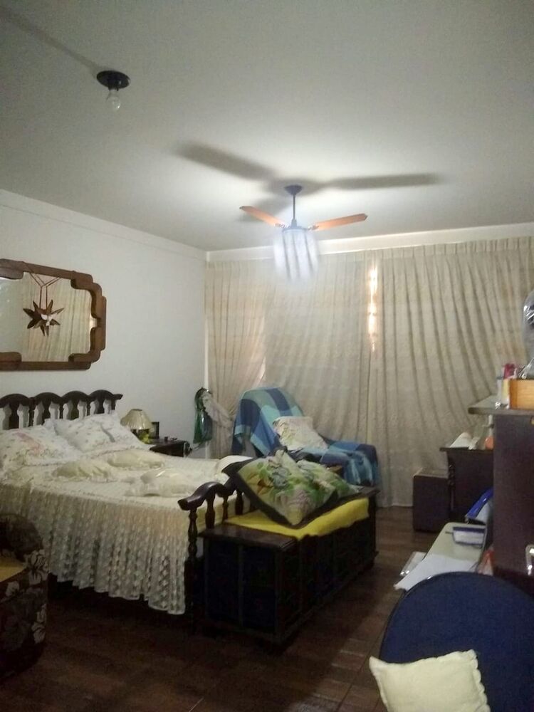 Sobrado, 4 quartos, 350 m² - Foto 1