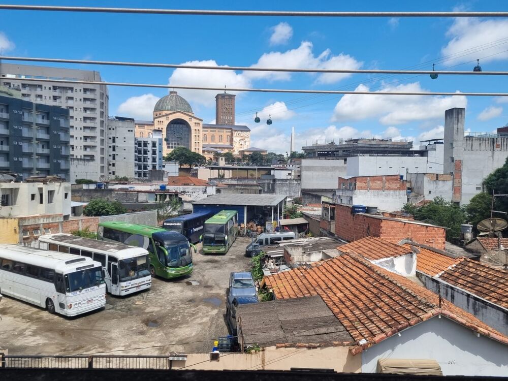 Casa à venda com 3 quartos - Foto 1