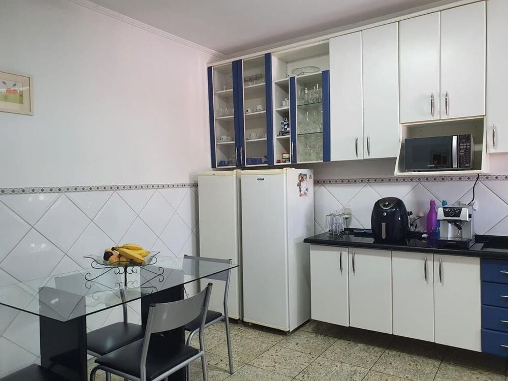 Sobrado, 3 quartos, 237 m² - Foto 2