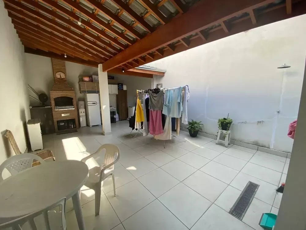 Casa, 2 quartos, 65 m² - Foto 1