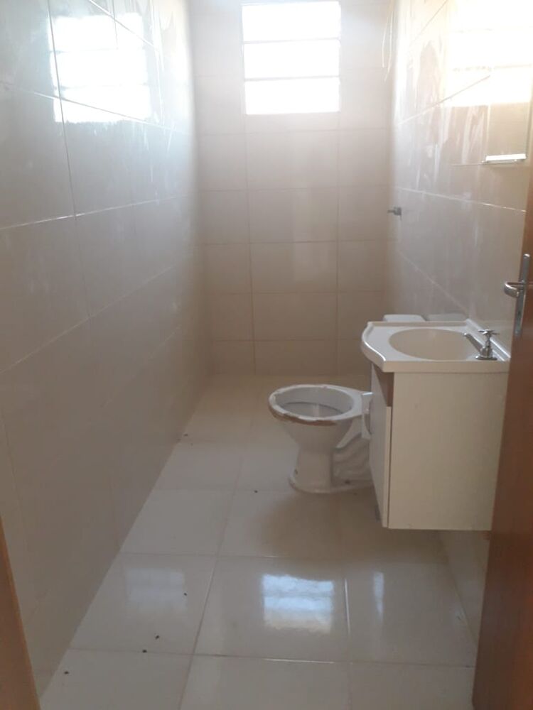 Casa à venda com 3 quartos, 86m² - Foto 11