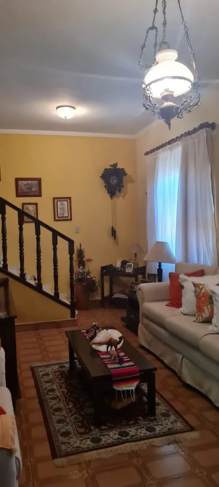 Casa, 3 quartos, 158 m² - Foto 1