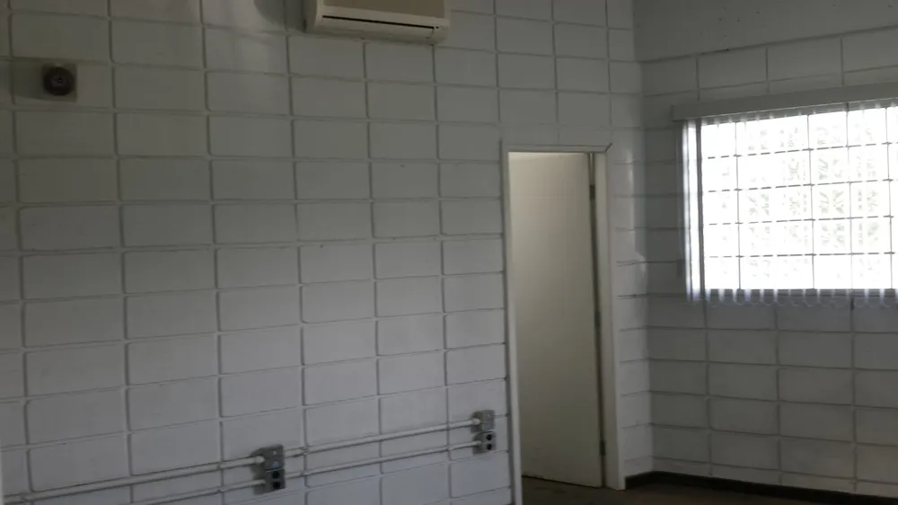 Depósito-Galpão, 586 m² - Foto 1