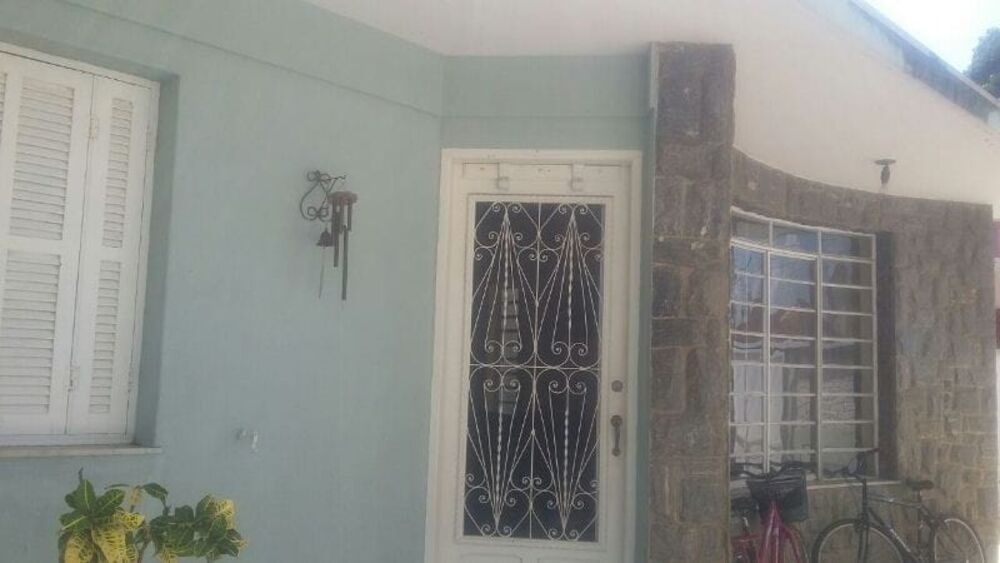 Casa à venda com 4 quartos, 324m² - Foto 1