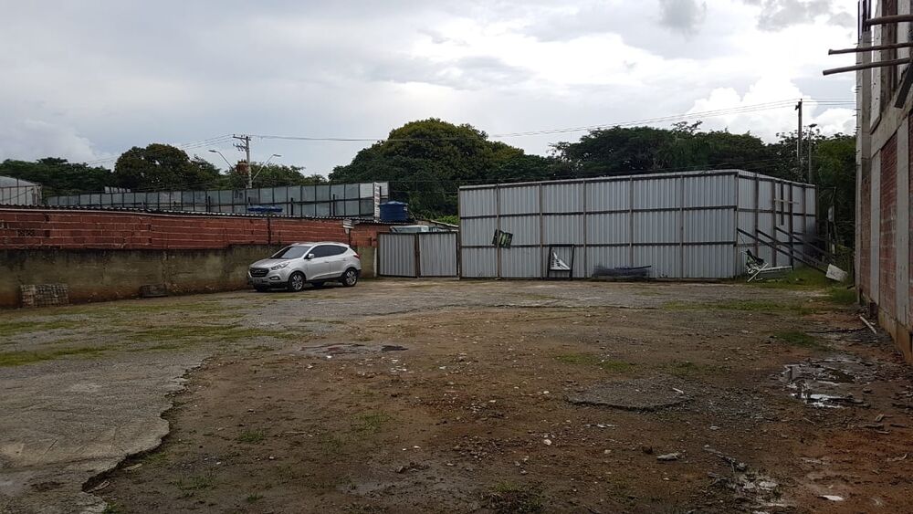 Casa à venda com 1 quarto, 2037m² - Foto 5
