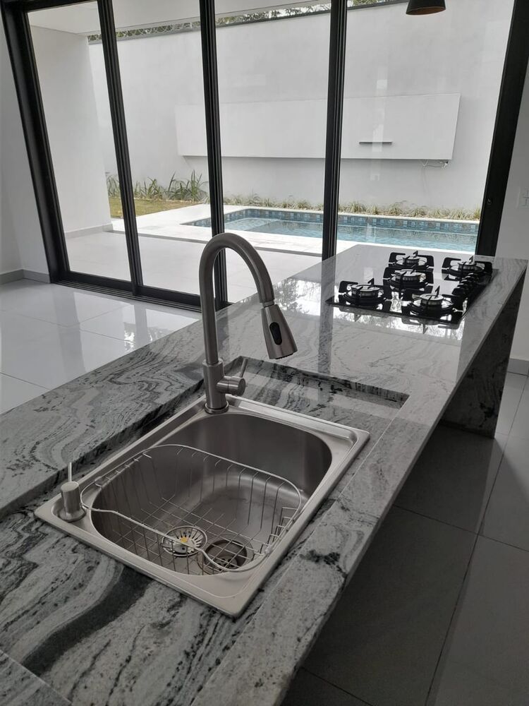 Sobrado à venda com 4 quartos, 320m² - Foto 11
