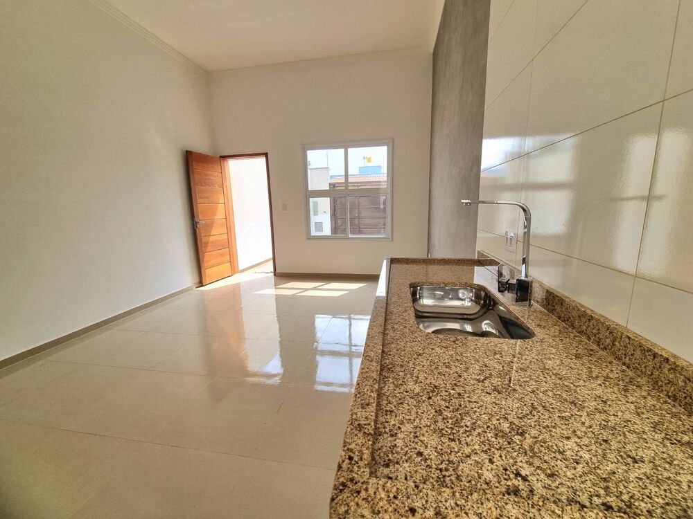 Casa, 2 quartos, 72 m² - Foto 2