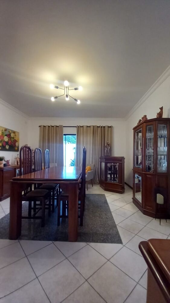 Casa, 4 quartos, 157 m² - Foto 2