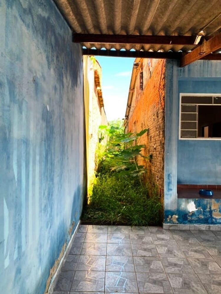 Casa à venda com 2 quartos, 137m² - Foto 2