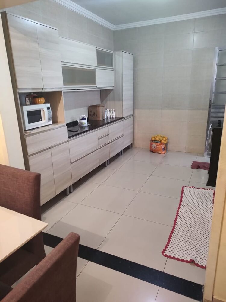 Casa, 3 quartos, 192 m² - Foto 1