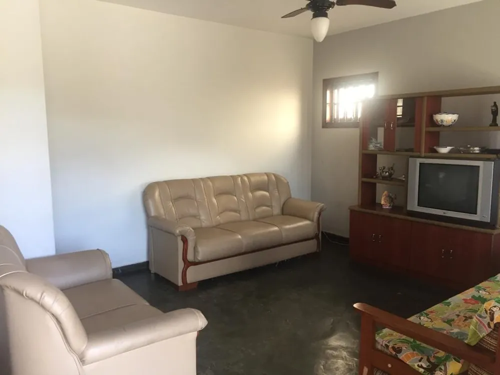 Casa, 5 quartos, 200 m² - Foto 1