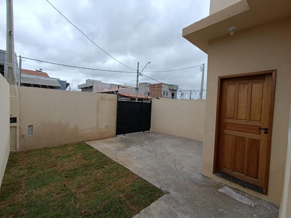 Casa, 2 quartos, 67 m² - Foto 1
