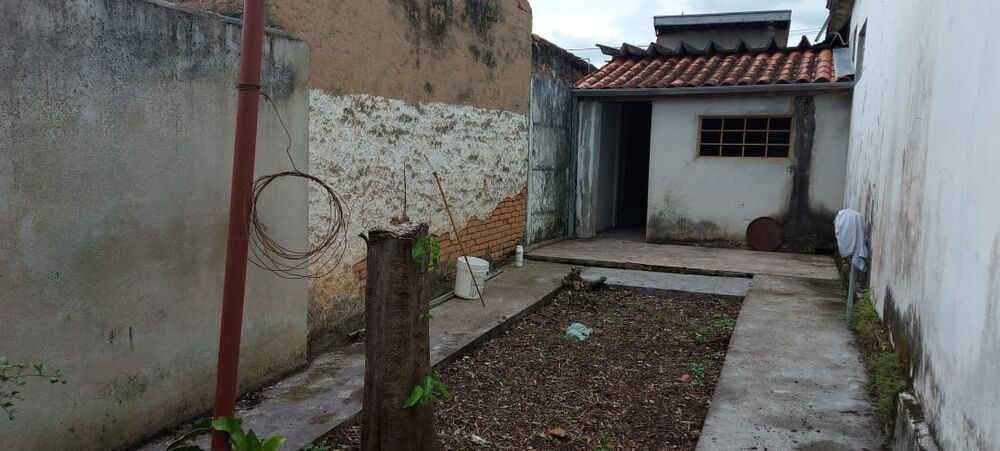 Casa à venda com 3 quartos, 130m² - Foto 3