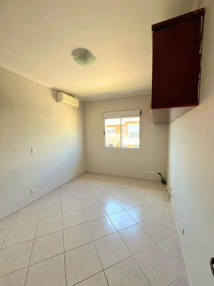 Sobrado, 4 quartos, 311 m² - Foto 2